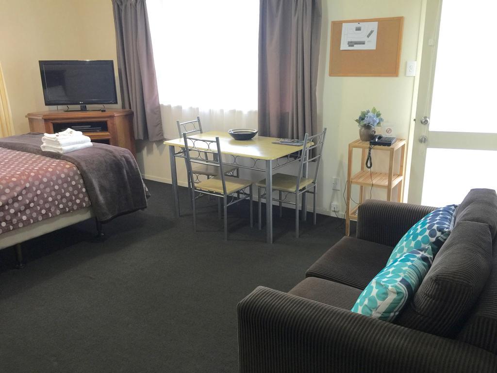 Sea Vista Apartments Okura Bush Extérieur photo